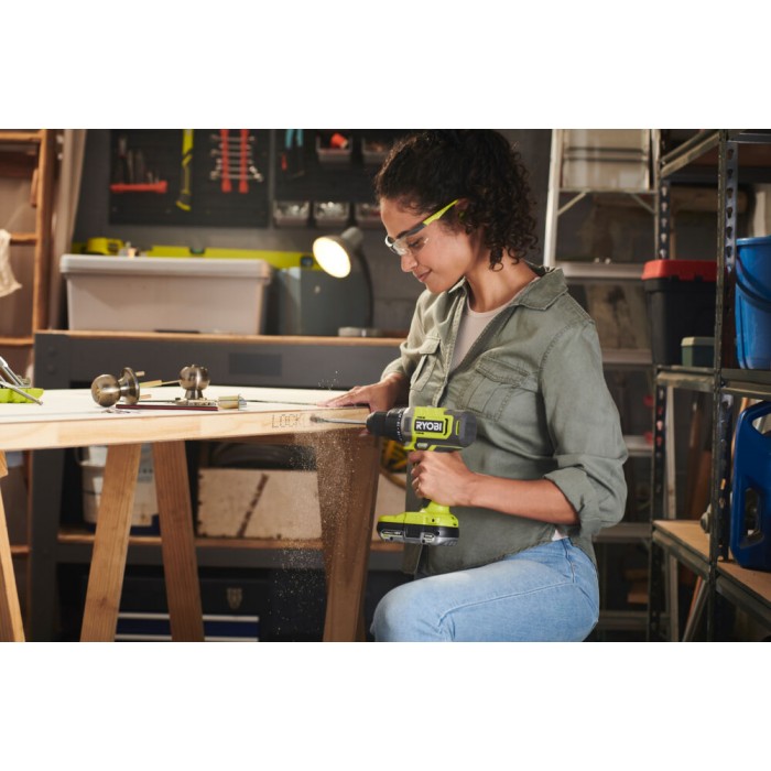 ONE + / Дрель-шуруповерт RYOBI RDD18-2C42S