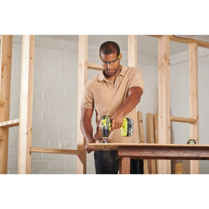 ONE + / Дрель-шуруповерт ударная RYOBI RPD18C1-242S