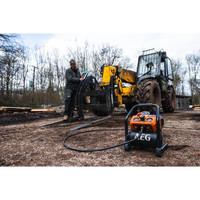 AEG Powertools-35745-NI - Надежный компрессор для дома, гаража и мастерской