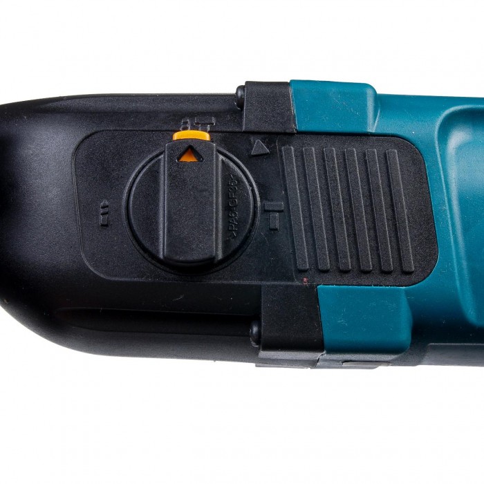 Перфоратор Bort BHD-800N