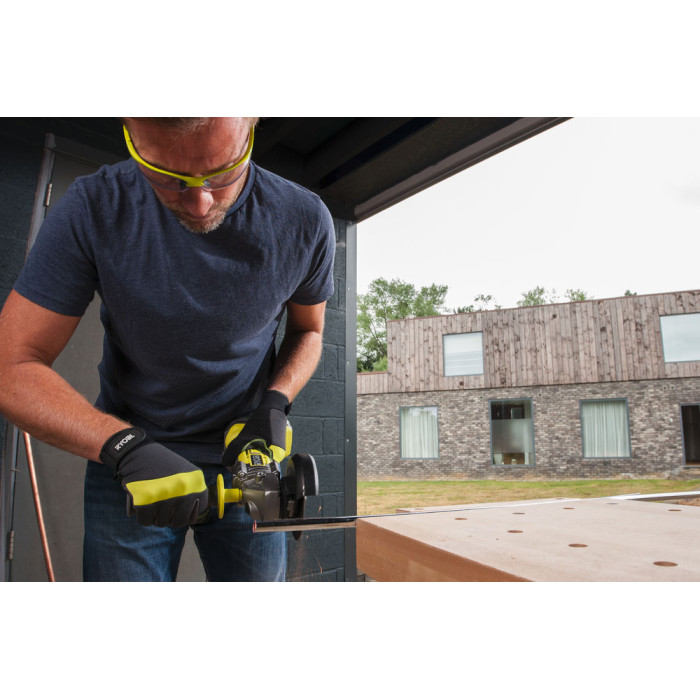 ONE + / Углошлифмашина RYOBI R18AG7-140S
